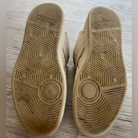 Reebok Classic Beige/Off White Baby Blue Sneakers Size 7 - Picture 7 of 7